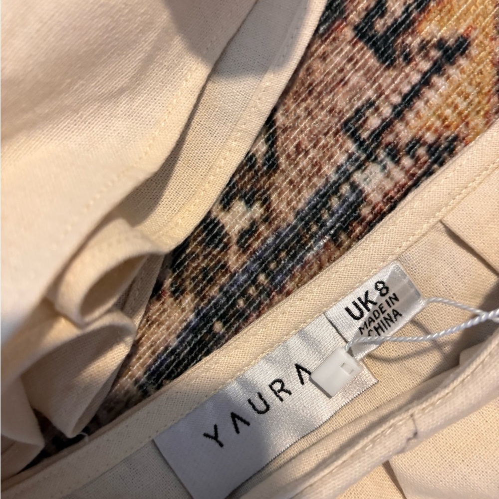 YAURA Elegant One-Shoulder Cream Dress - Picture 5 of 7